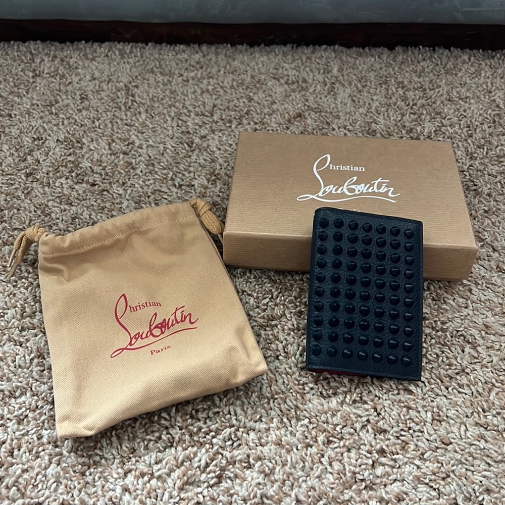 Christian Louboutin - Men's M Sifnos Leather Spike Bifold Card Holder - Navy